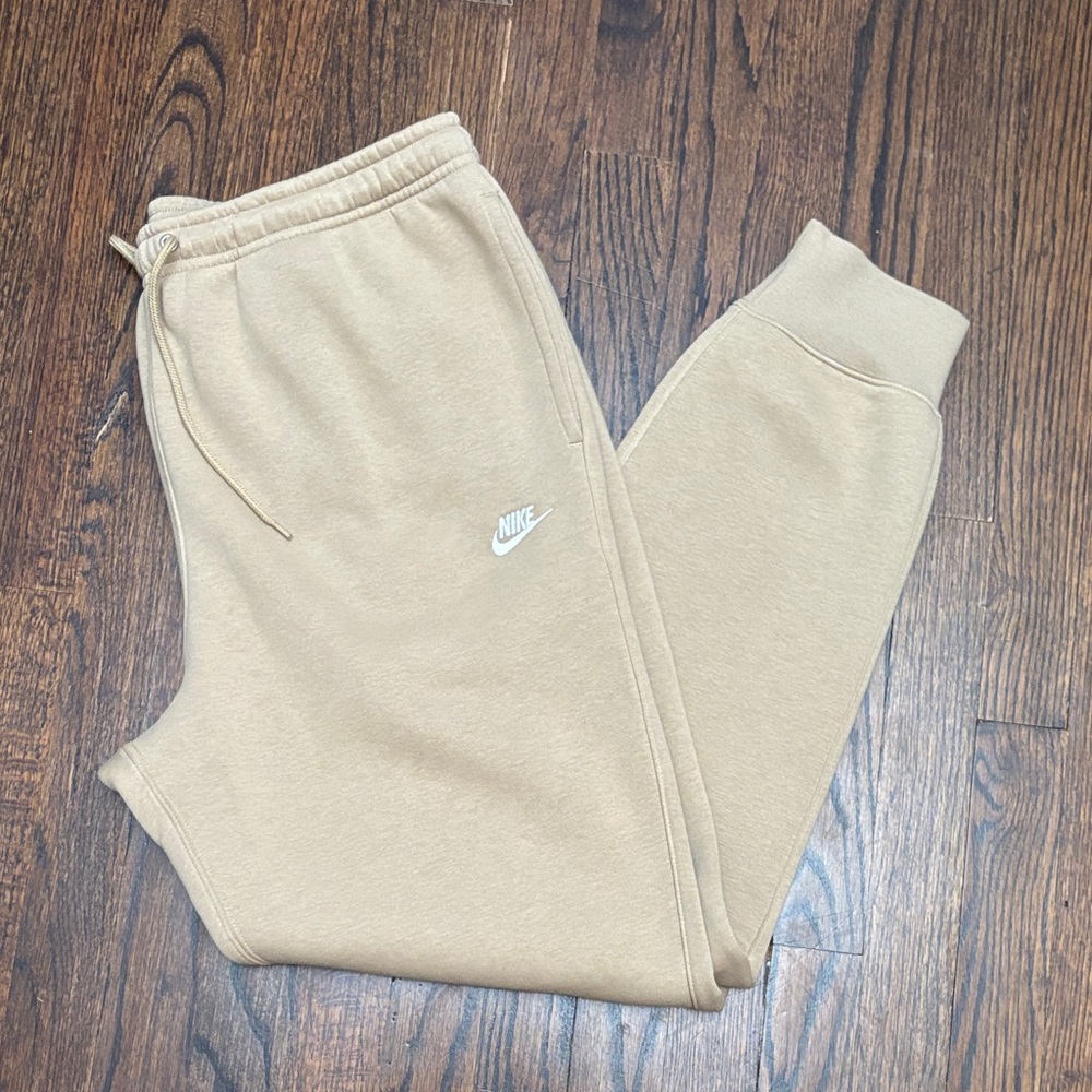 Nike Men’s  Beige Jogger Pants